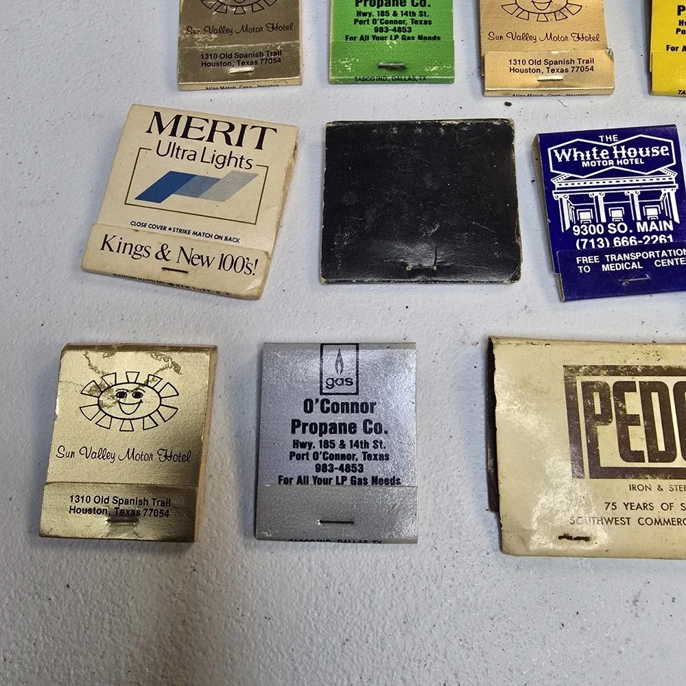 Lot of‎ 14 Random Vintage Advertising Matchbooks
